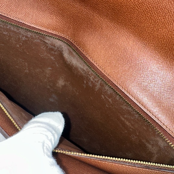 LV Ministre Document Computer Pouche Case Monogram Canvas w/ COA Louis Vuitton - Picture 13 of 16